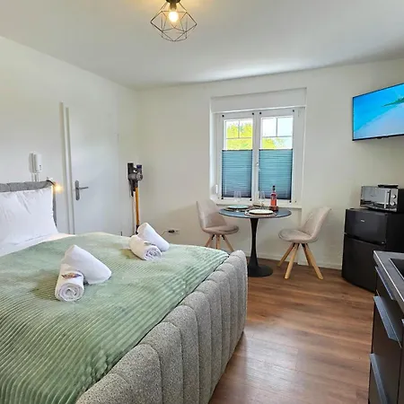 Design I Haus Mit 3 I Beheizter Swimming-pool I Finnische Sauna Mit Holz I Boxspring I Parkplaetze Apartament *