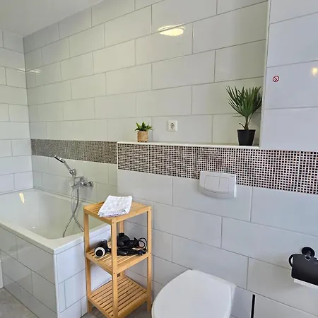 Design I Haus Mit 3 I Beheizter Swimming-pool I Finnische Sauna Mit Holz I Boxspring I Parkplaetze Apartament *